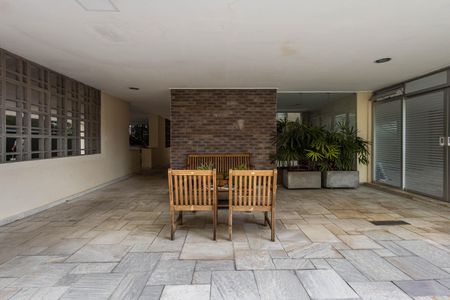 Apartamento à venda com 70m², 2 quartos e 1 vagaÁrea comum