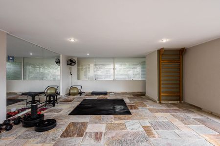 Apartamento à venda com 70m², 2 quartos e 1 vagaAcademia