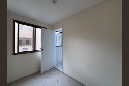 Apartamento para alugar com 180m², 3 quartos e 2 vagas Apartamento para alugar com 180m², 3 quartos e 2 vagasCozinha e Área de Serviço - Quarto