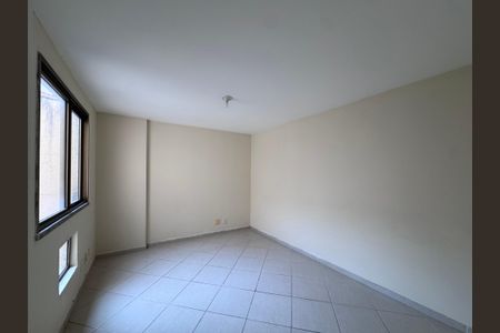 Apartamento para alugar com 180m², 3 quartos e 2 vagas Apartamento para alugar com 180m², 3 quartos e 2 vagasSuíte 3