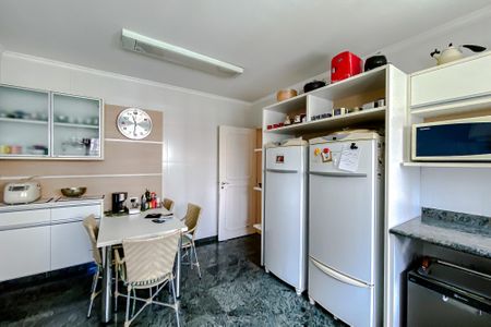 Apartamento à venda com 159m², 3 quartos e 2 vagasCozinha