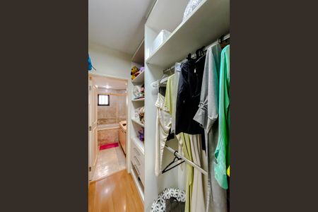 Apartamento à venda com 159m², 3 quartos e 2 vagasQuarto 1 - Suíte