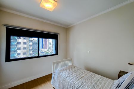 Apartamento à venda com 159m², 3 quartos e 2 vagasQuarto 2