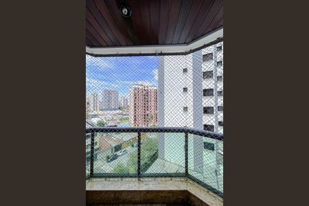 Apartamento à venda com 159m², 3 quartos e 2 vagasVaranda da Quarto 3