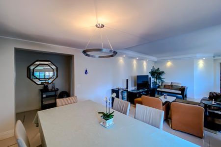 Apartamento à venda com 159m², 3 quartos e 2 vagasSala