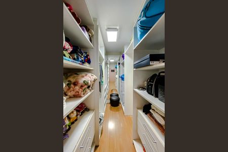 Apartamento à venda com 159m², 3 quartos e 2 vagasQuarto 1 - Suíte