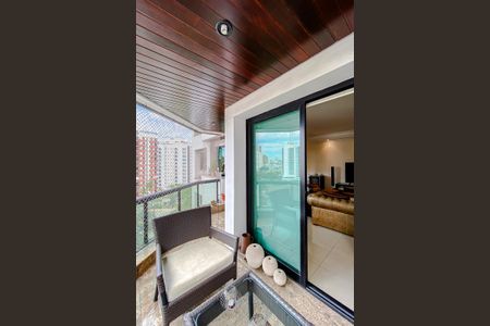 Apartamento à venda com 159m², 3 quartos e 2 vagasVaranda da Sala