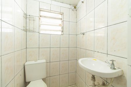 Banheiro de casa de condomínio para alugar com 1 quarto, 35m² em Liberdade, São Paulo