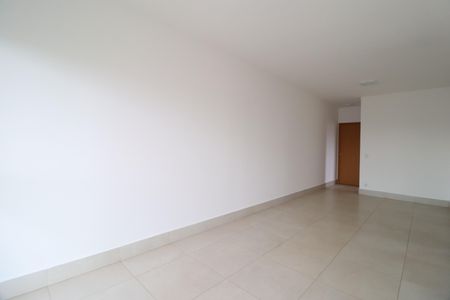 Apartamento para alugar com 78m², 2 quartos e 2 vagasSala
