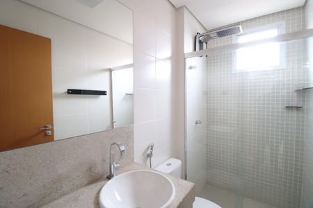 Apartamento para alugar com 78m², 2 quartos e 2 vagasBanheiro do Quarto 2