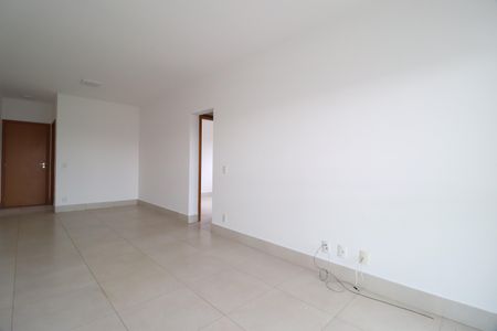 Sala de apartamento para alugar com 2 quartos, 78m² em Martins, Uberlândia