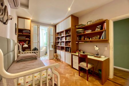 Apartamento para alugar com 227m², 3 quartos e 1 vagaQuarto 1