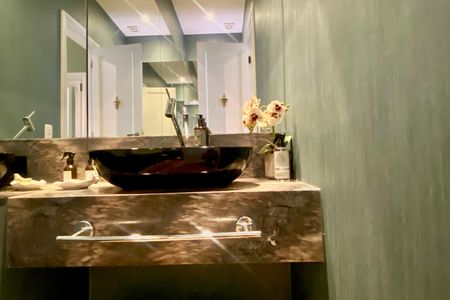 Apartamento para alugar com 227m², 3 quartos e 1 vagaLavabo