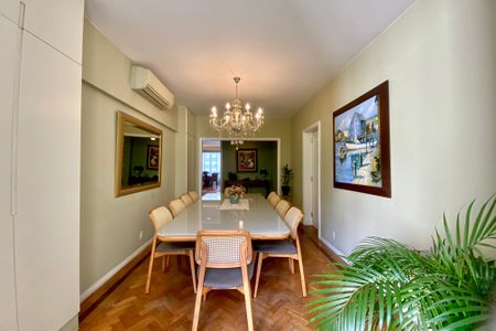 Apartamento para alugar com 227m², 3 quartos e 1 vagaSala de Jantar