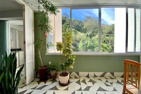 Apartamento para alugar com 227m², 3 quartos e 1 vagaVaranda 