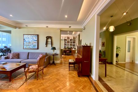 Apartamento para alugar com 227m², 3 quartos e 1 vagaSala 