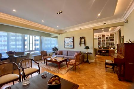 Apartamento para alugar com 227m², 3 quartos e 1 vagaSala 