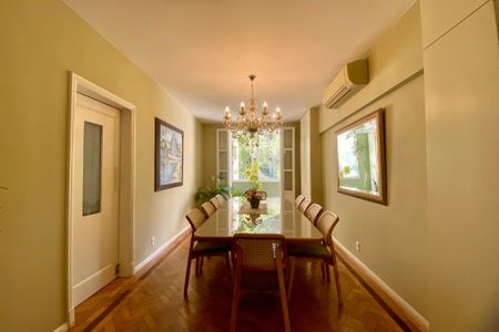 Apartamento para alugar com 227m², 3 quartos e 1 vagaSala de Jantar