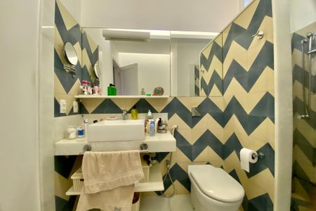 Apartamento para alugar com 227m², 3 quartos e 1 vagaBanheiro da suíte 