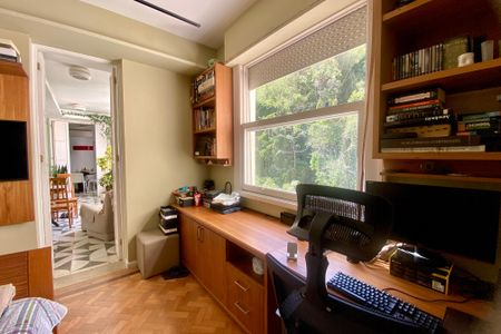 Apartamento para alugar com 227m², 3 quartos e 1 vagaQuarto 2