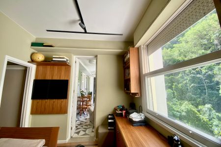 Apartamento para alugar com 227m², 3 quartos e 1 vagaQuarto 2