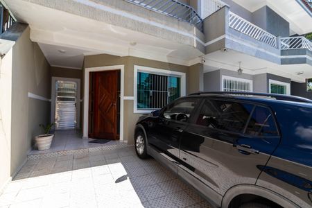 Casa à venda com 103m², 3 quartos e 2 vagasGaragem