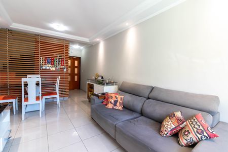 Casa à venda com 103m², 3 quartos e 2 vagasSala