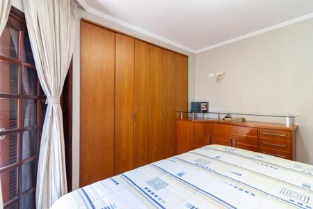 Casa à venda com 103m², 3 quartos e 2 vagasSuíte