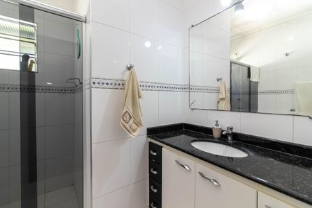 Casa à venda com 103m², 3 quartos e 2 vagasBanheiro da Suíte