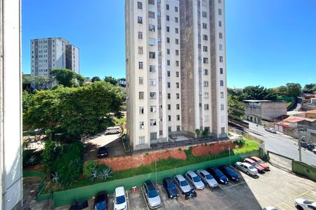 Vista Sala de apartamento à venda com 2 quartos, 45m² em Nova Cachoeirinha, Belo Horizonte