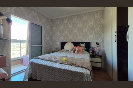 Casa de condomínio à venda com 130m², 2 quartos e 2 vagasSuíte 2