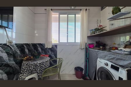 Casa de condomínio à venda com 130m², 2 quartos e 2 vagasLavanderia