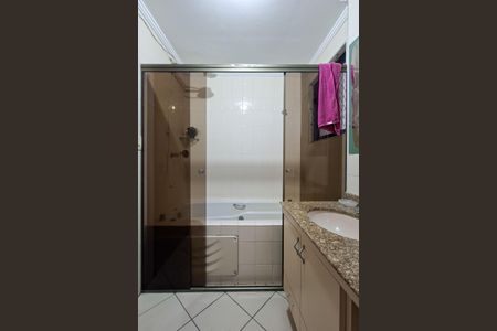 Apartamento para alugar com 86m², 2 quartos e 1 vagaBanheiro da Suíte