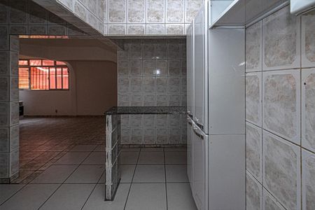 Casa para alugar com 70m², 2 quartos e sem vagacozinha_5