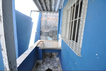 Casa para alugar com 60m², 1 quarto e sem vagaÁrea de serviço