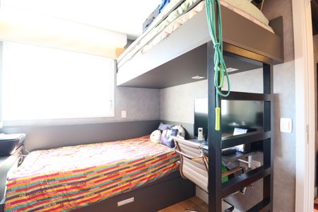 Apartamento à venda com 80m², 2 quartos e 2 vagasSuíte 2