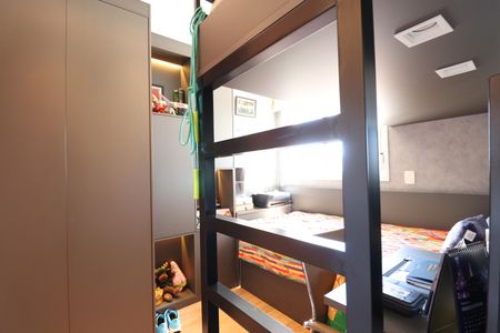 Apartamento à venda com 80m², 2 quartos e 2 vagasSuíte 2