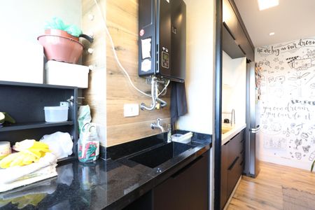 Apartamento à venda com 80m², 2 quartos e 2 vagasCozinha e Área de Serviço