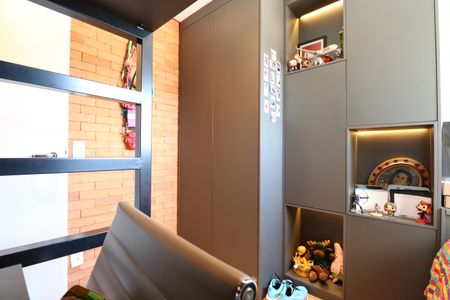 Apartamento à venda com 80m², 2 quartos e 2 vagasSuíte 2