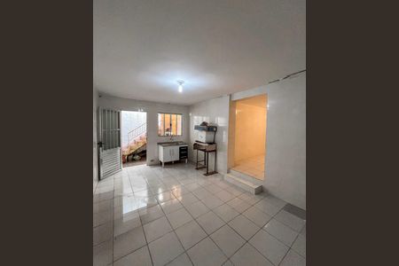 Casa à venda com 140m², 3 quartos e 1 vagaBanheiro 2