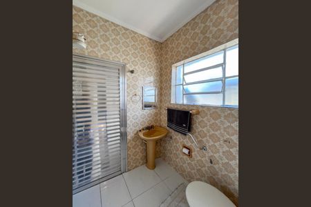 Casa à venda com 140m², 3 quartos e 1 vagaBanheiro 1