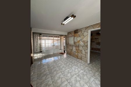 Casa à venda com 140m², 3 quartos e 1 vagaGaragem