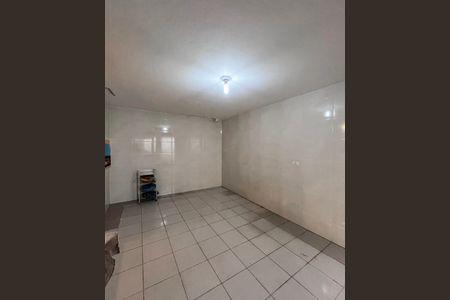 Casa à venda com 140m², 3 quartos e 1 vagaBanheiro 2