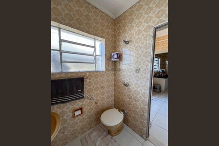 Casa à venda com 140m², 3 quartos e 1 vagaBanheiro 1