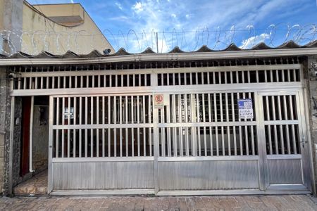 Casa à venda com 140m², 3 quartos e 1 vagaFachada