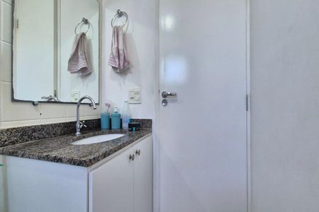 Apartamento à venda com 57m², 2 quartos e 1 vagaBanheiro