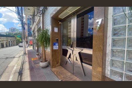 Apartamento à venda com 86m², 1 quarto e sem vagaFachada + Plaquinha