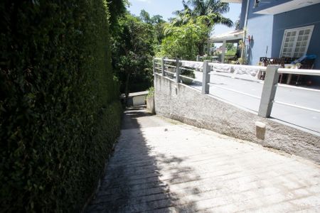 Casa para alugar com 273m², 5 quartos e 3 vagasLateral da Casa