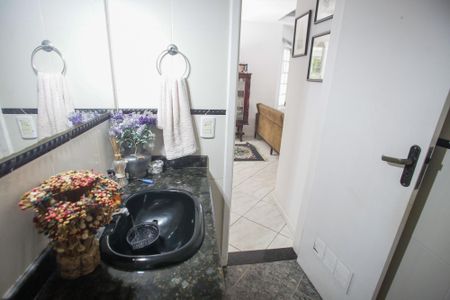 Casa para alugar com 273m², 5 quartos e 3 vagasLavabo