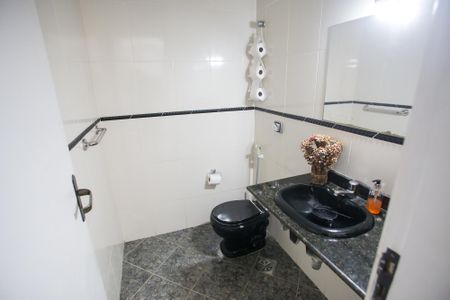 Casa para alugar com 273m², 5 quartos e 3 vagasLavabo